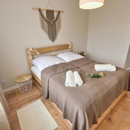 Apartament Honoratka Jelenia Góra Exterior foto